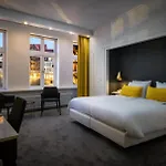 Der Valk Hotel 4*