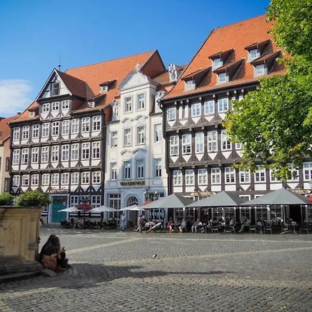 Der Valk Hotel 4*